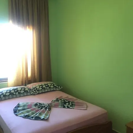 Apartment Mana *